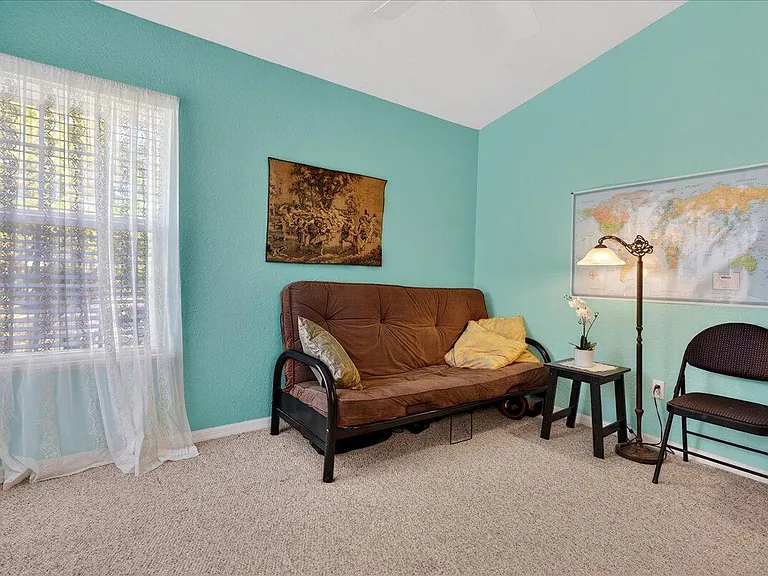 1810 Waterford Dr #6 — Photo 17