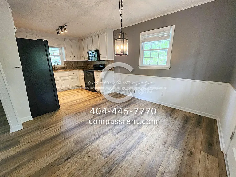 142 Wanda Ave — Photo 7