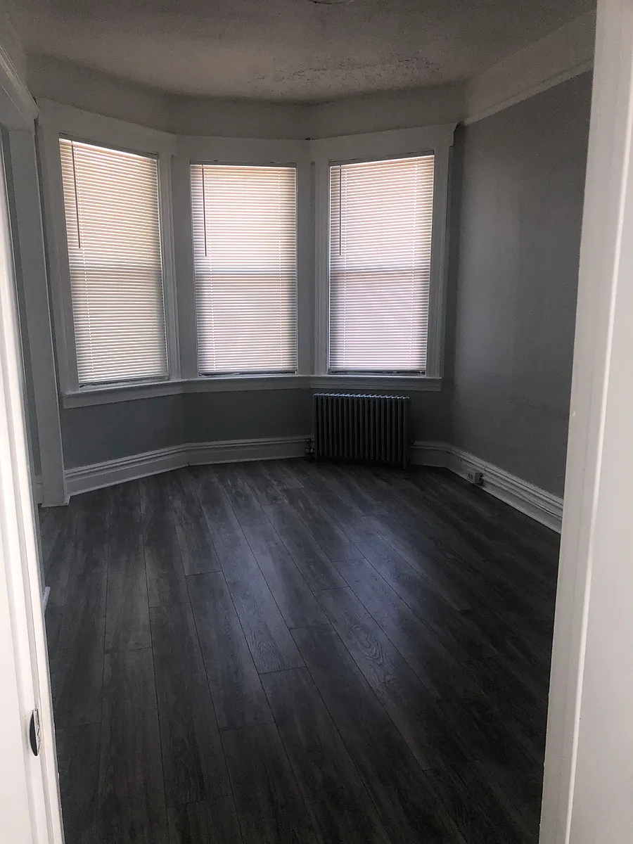 Building Photo - 39 Schuyler Ter #2A