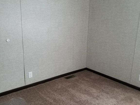 5th image of 159 Dogwood Dr