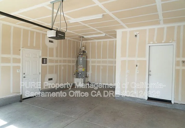 5572 Amnest Way — Photo 26
