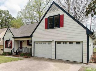 2712 Moorsfield Ct, Raleigh, NC 27604