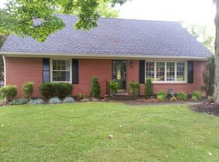 8911 Hudson Ln, Louisville, KY 40291