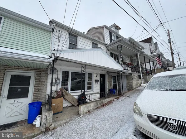 217 S South St, Minersville, PA 17954