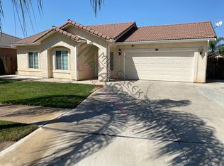 941 Maple Valley Way, Lindsay, CA 93247