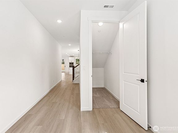 2nd image of 20523 97th Avenue Avenue E #25