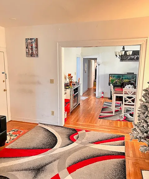185 Goldsmith Ave #2 — Photo 2