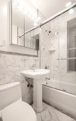 Rented by CitySites Real Estate Group | media 7