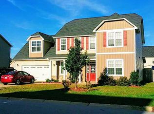 280 Fountain Grove Dr, Raeford, NC 28376