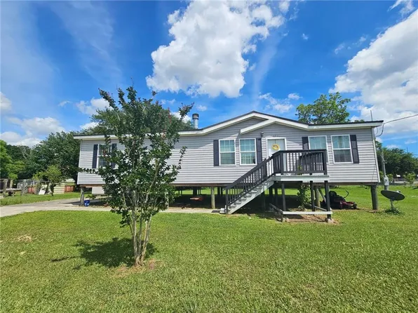 127 South St, Pt Sulphur, LA 70083