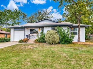 422 Lynn St, Richardson, TX 75080