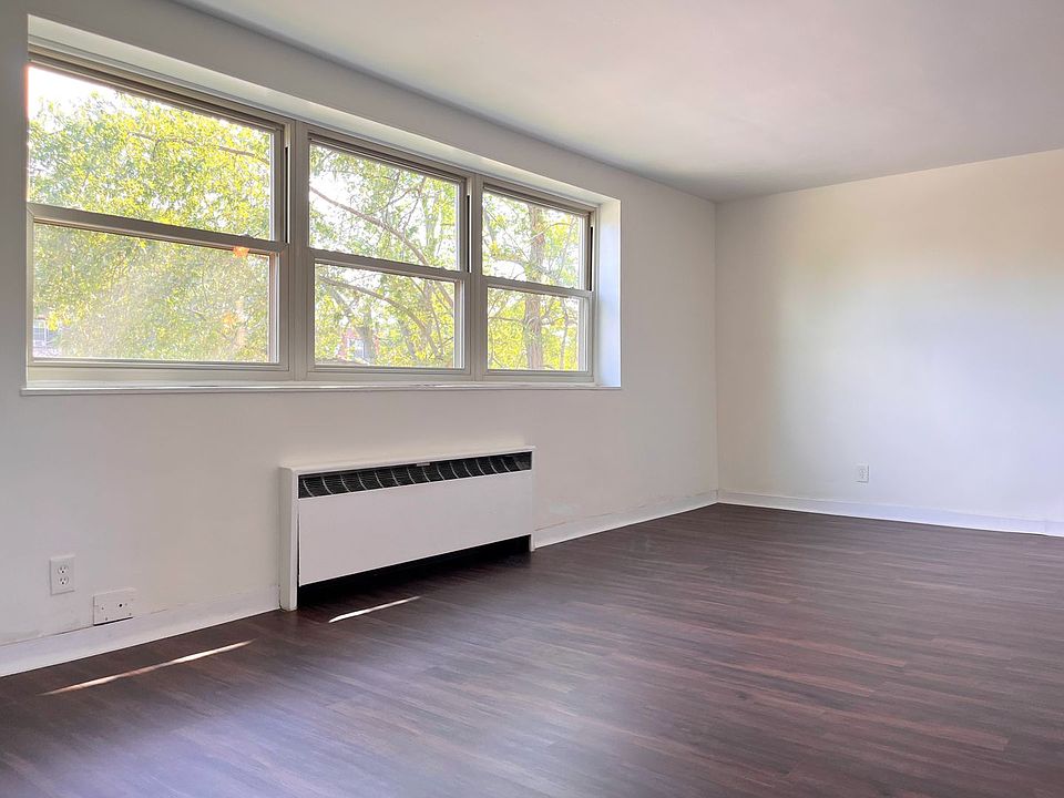 1st image of 1998 Delaware Ave #3