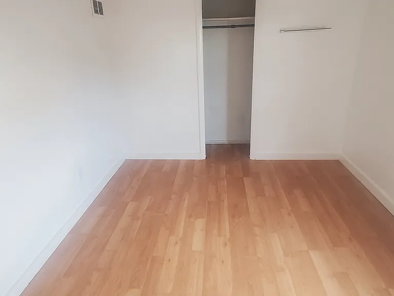 16 Park St #2 — Photo 6