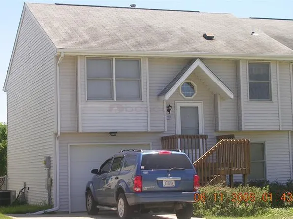 2224 13th St, Coralville, IA 52241