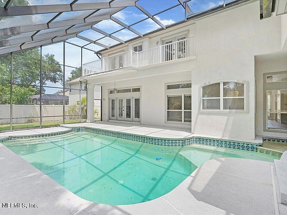 3rd image of 1611 PEBBLE BEACH Boulevard