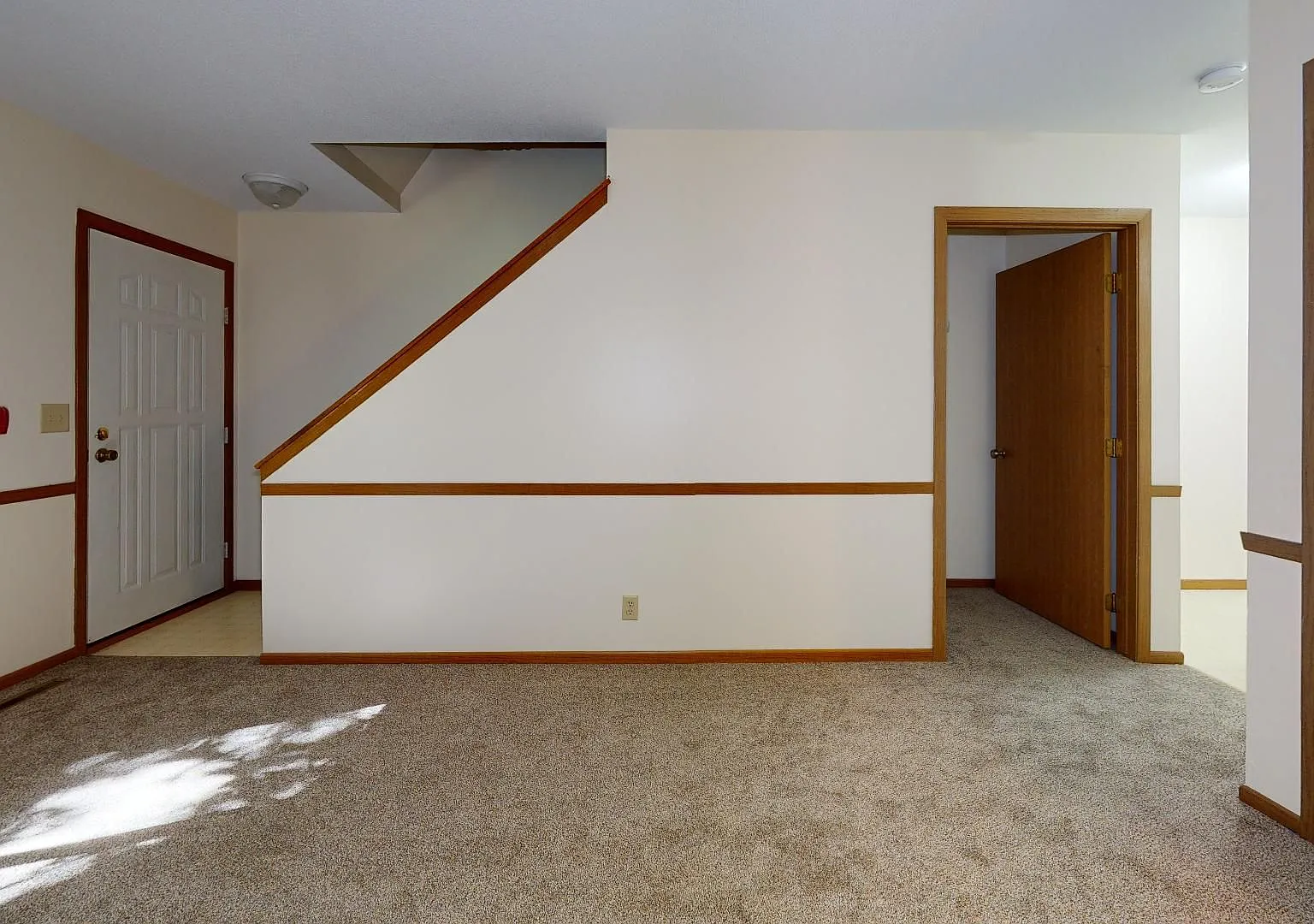 South Villas — Photo 3