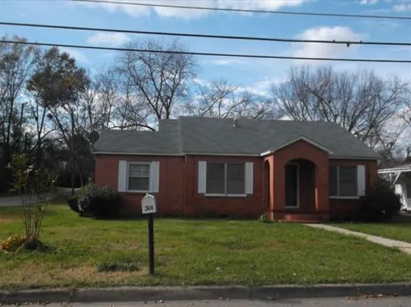 301 Alabama St, Wetumpka, AL 36092