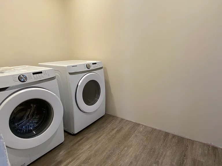 Tenants laundry