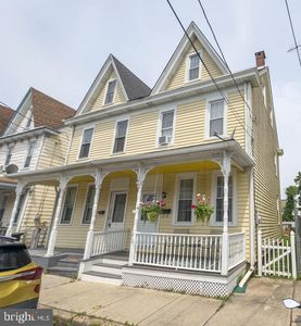 213 Conover St, Burlington, NJ, 08016