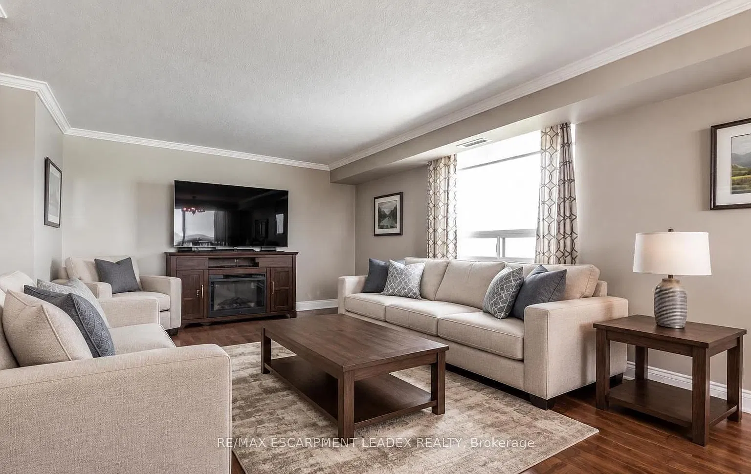 3 bed, $3,150 — Photo 4