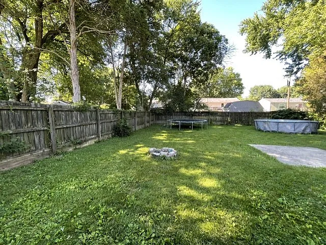 2895 Hyannis Dr — Photo 12