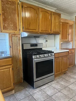 Rented by Daniel Gale Sotheby's International Realty | media 2
