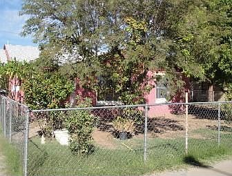 1st image of 326 E Marilyn Ave