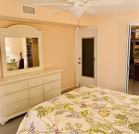 5th image of 124 Shore Ct APT 201