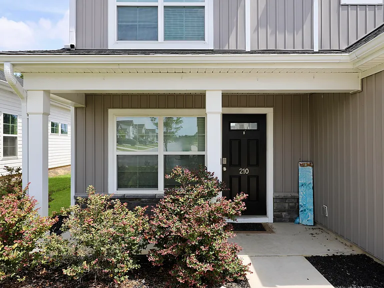 210 Bevington Brook Ln — Photo 5