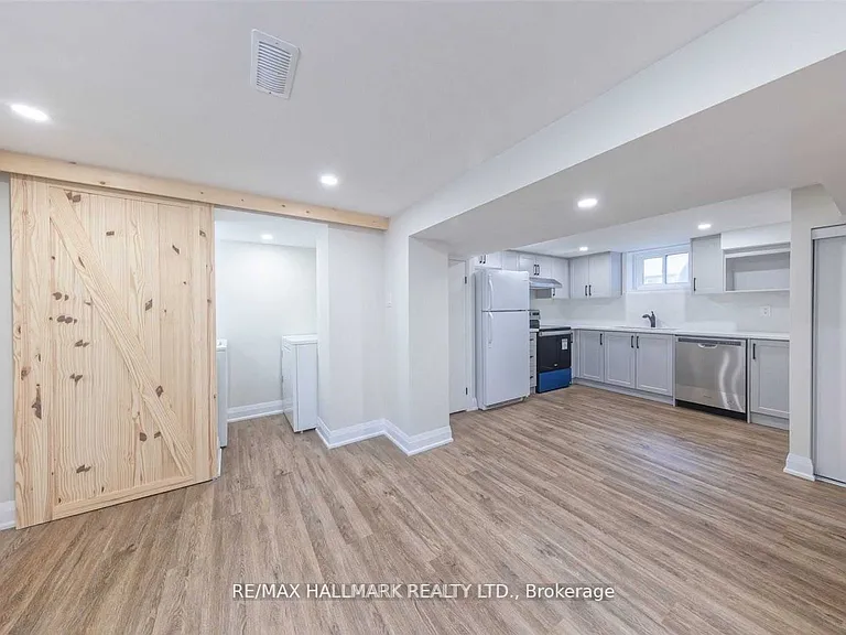69 Barrymore Rd #BASEMENT — Photo 3