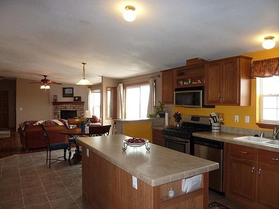 Oversized island and pantry. 