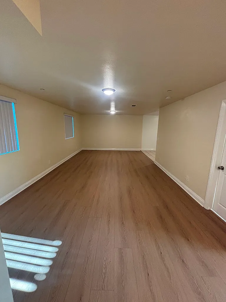5 bed, 1857 sqft, $3,800 — Photo 3