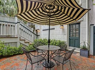 405 E Perry St, Savannah, GA 31401