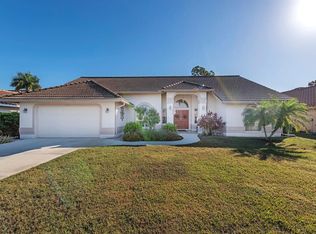 152 Muirfield Cir, Naples, FL 34113