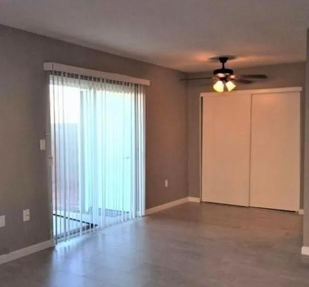 6118 W Morten Ave #6118 — Photo 3