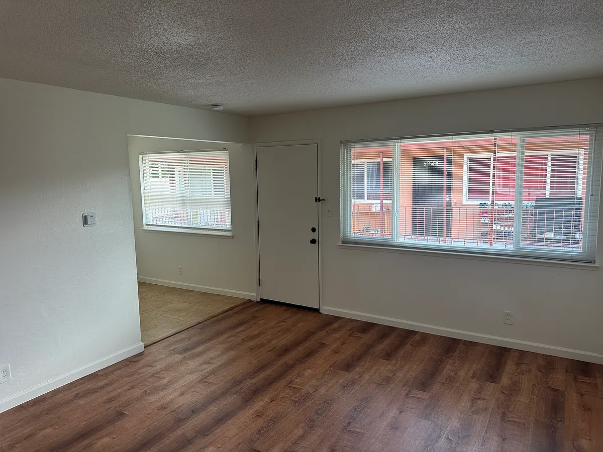 Building Photo - 5217 Colusa Ave