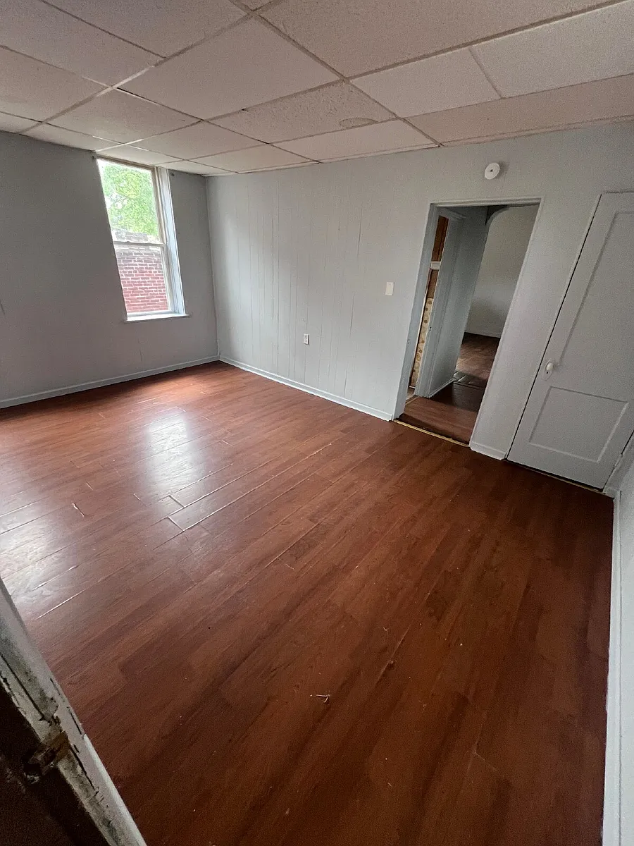 Building Photo - 3715 S Compton Ave #2