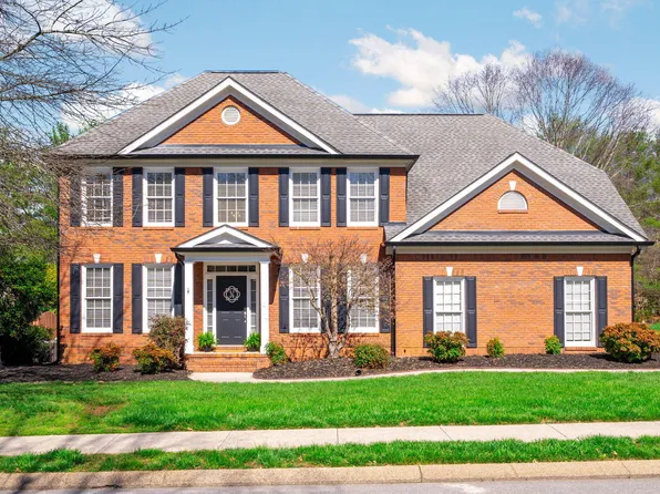 1946 Turnberry Cir, Hixson, TN 37343