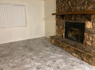 15490 Tonekai Rd #A, Apple Valley, CA 92307