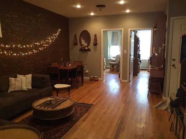 24 Sunnyside Ct #2, Brooklyn, NY 11207