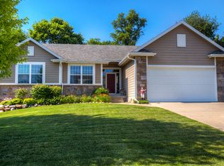 14420 Maple Dr, Urbandale, IA 50323