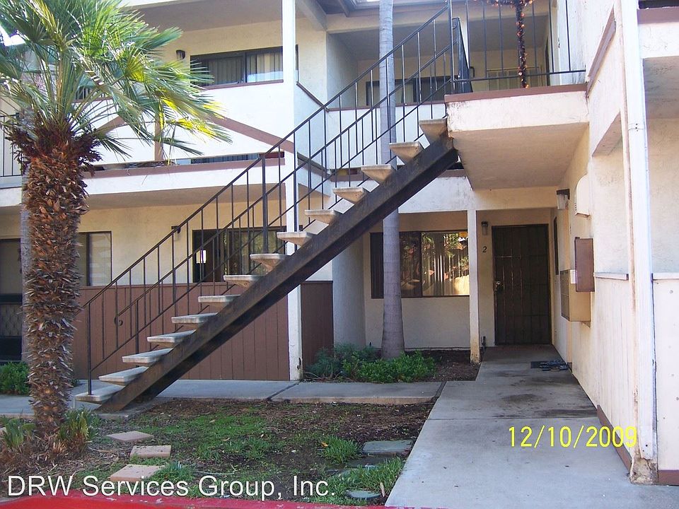 2nd image of 81 4th Ave APT 5