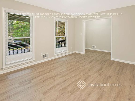3rd image of 3570 Greentree Farms Dr