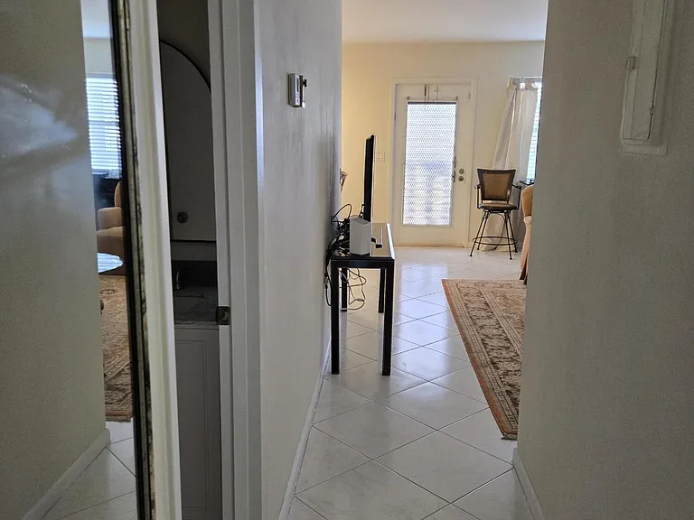 2031 Exeter Dr — Photo 6