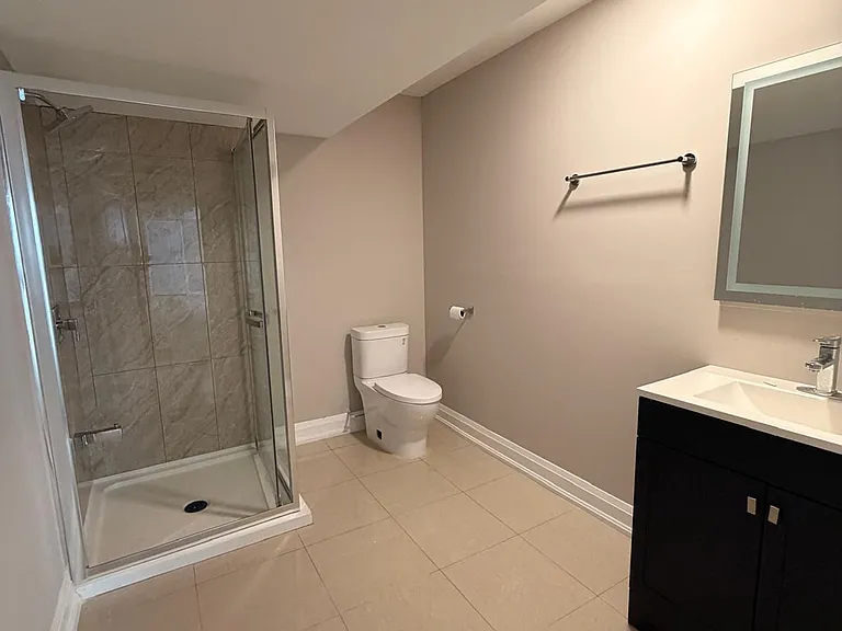 450 Midland Ave — Photo 21