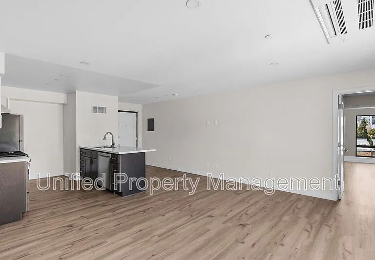 4364 Alabama St #302 — Photo 4