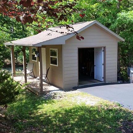 4th image of 199 Deer Park Cir