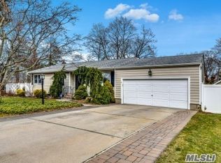 331 Young St, West Babylon, NY 11704