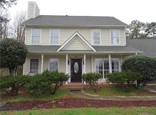 6003 Colchester Ln, Matthews, NC 28104