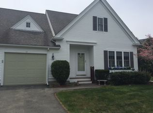 18 Stratford Rdg, Mashpee, MA 02649